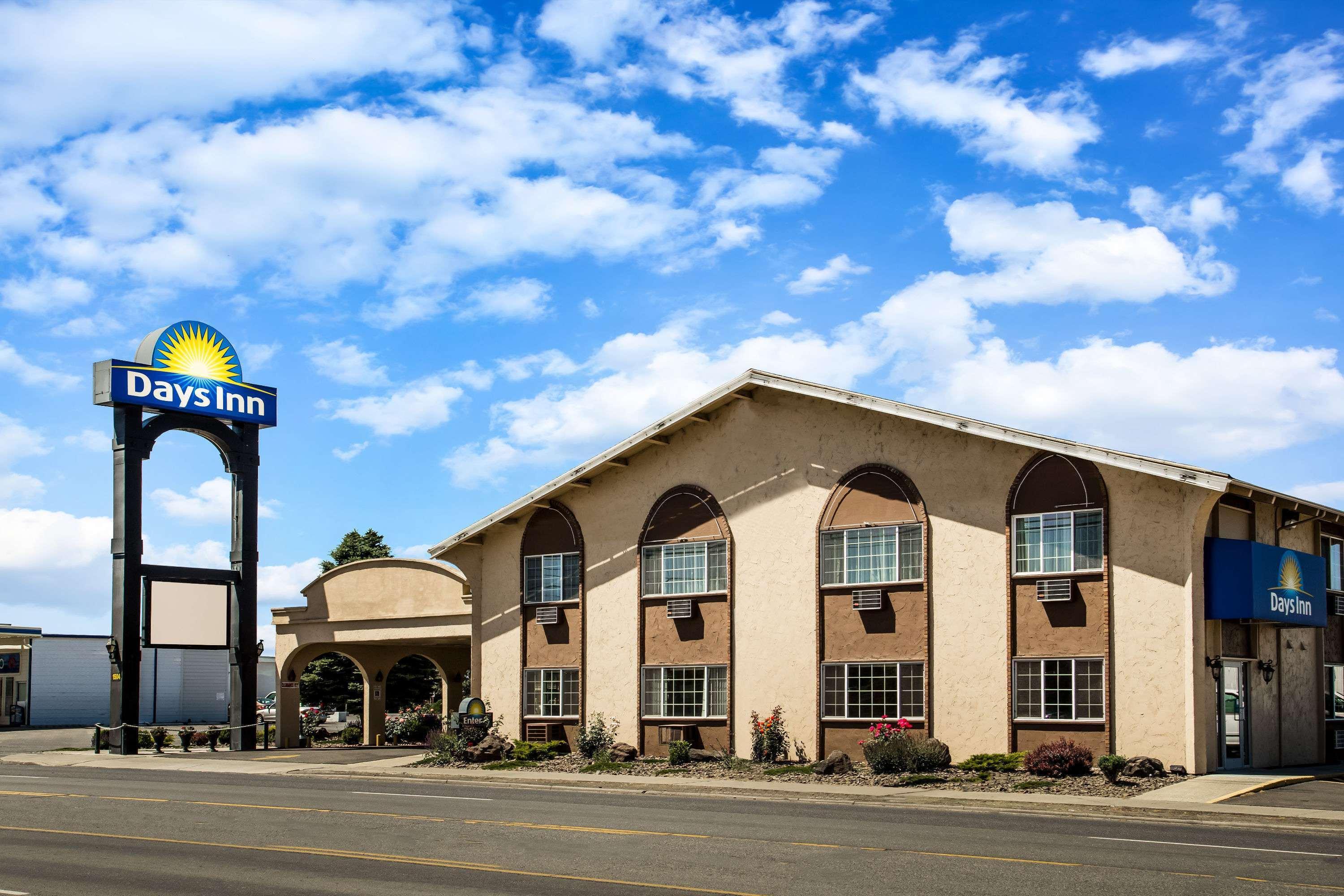 Days Inn By Wyndham Yakima Exterior foto